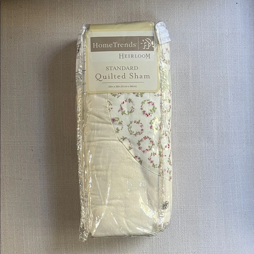 HomeTrends Quilted Floral  Sham - Picture 2 of 6